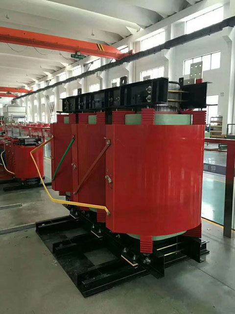 龙陵125KVA干式变压器
